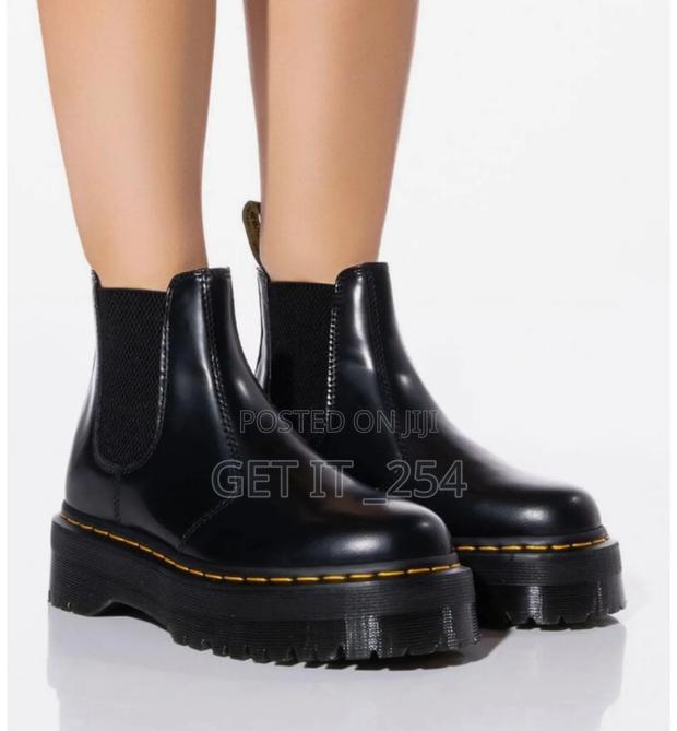 Dr.Martens Boots 
(Double Sole )

Sizes 37-40 - thumbnail 2