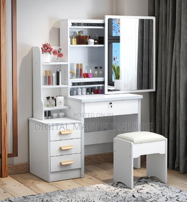 Dressing Table: White Mirror Dressing Unit - thumbnail 10