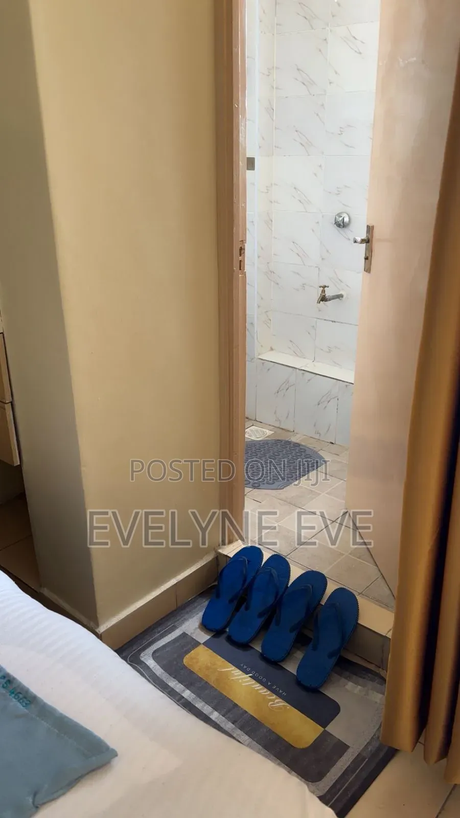 Air BNB Big Studio Very Spacious Apartment in South B in Papino
