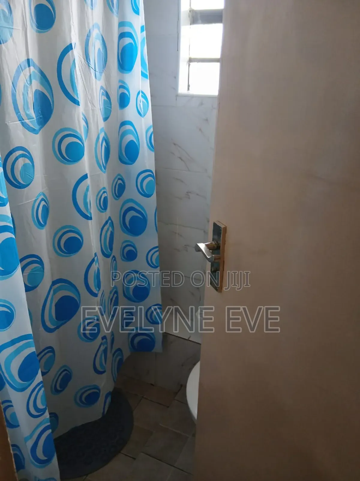 Air BNB Big Studio Very Spacious Apartment in South B in Papino
