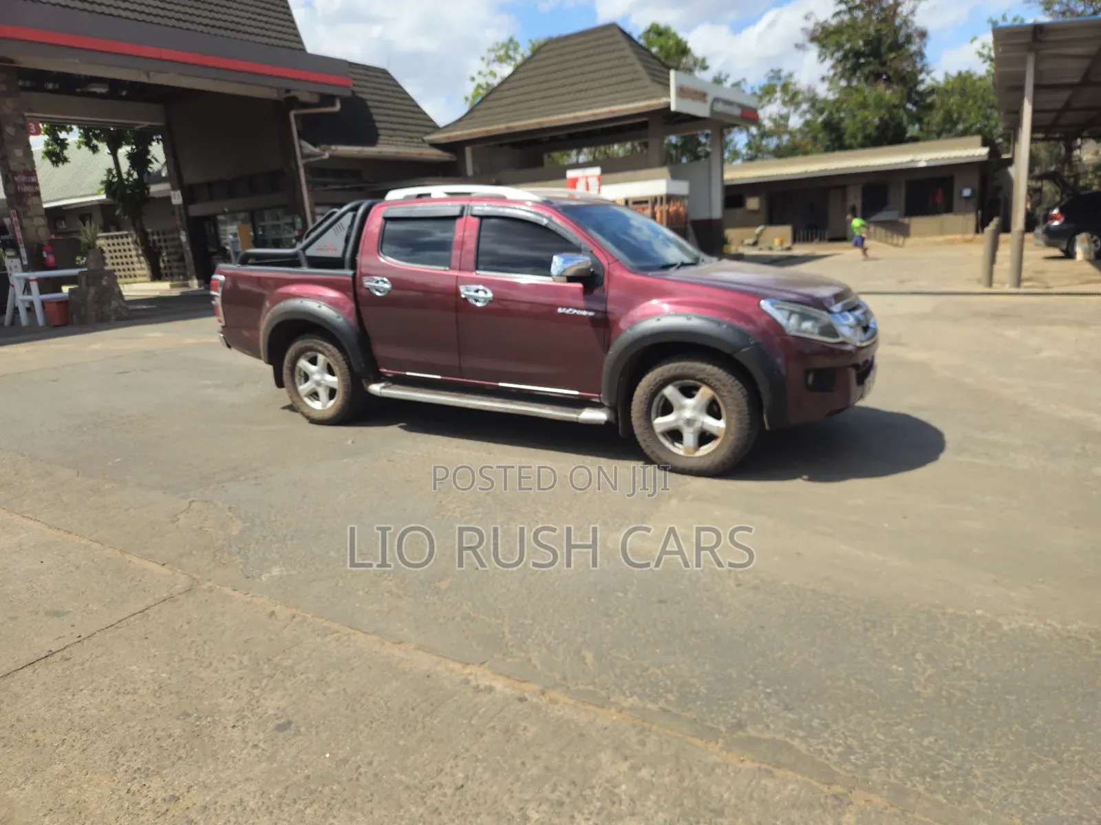 Isuzu D-MAX 2015 Red