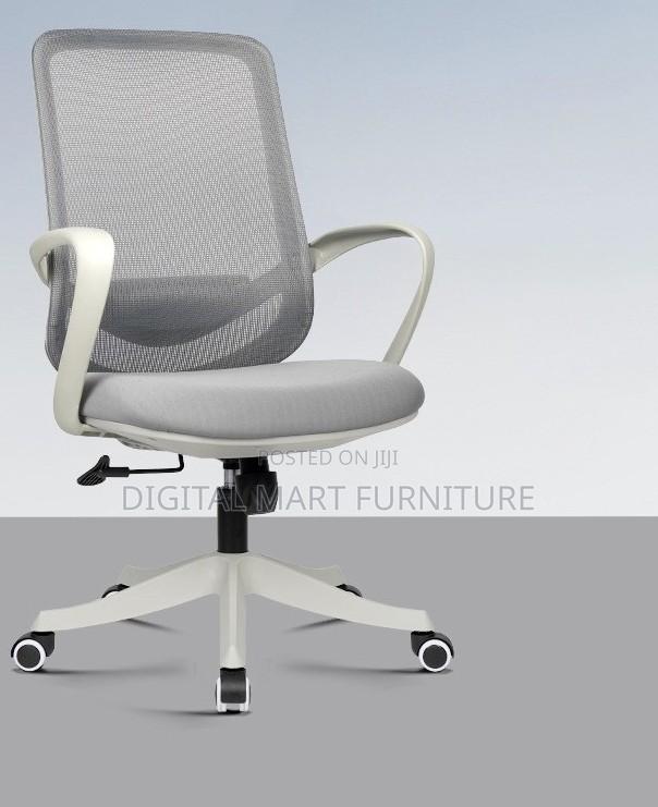 Office Chair: Fabric Blue Mesh Chair - thumbnail 2