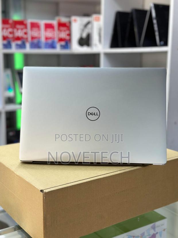 Laptop Dell Precision 5530 32GB Intel Core I9 SSD 512GB - thumbnail 3