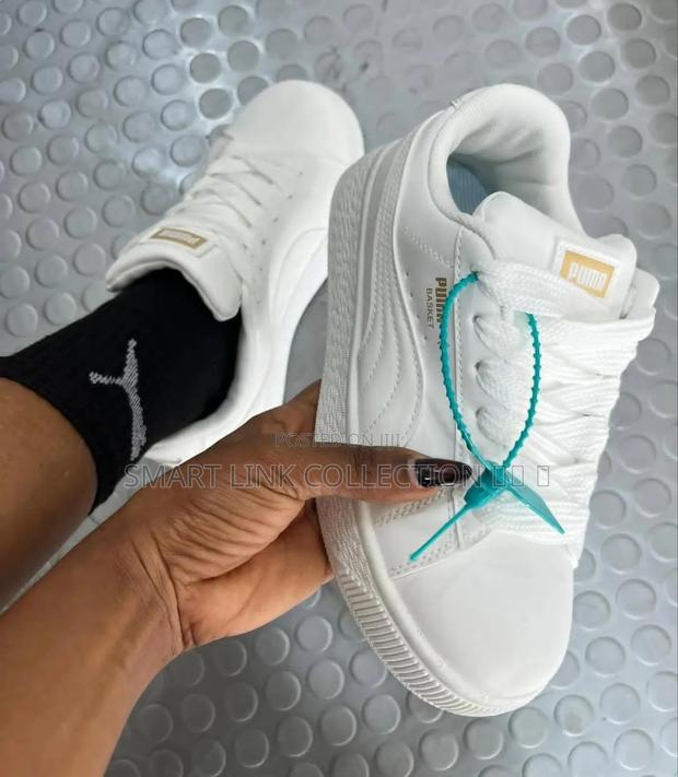Puma Suede
White Sole