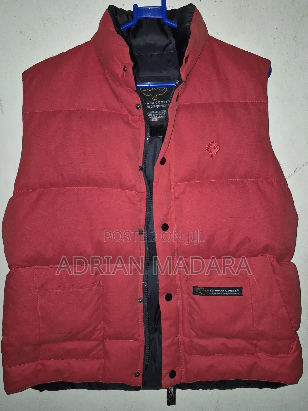 Canada Goose Red Windbreaker(L)
