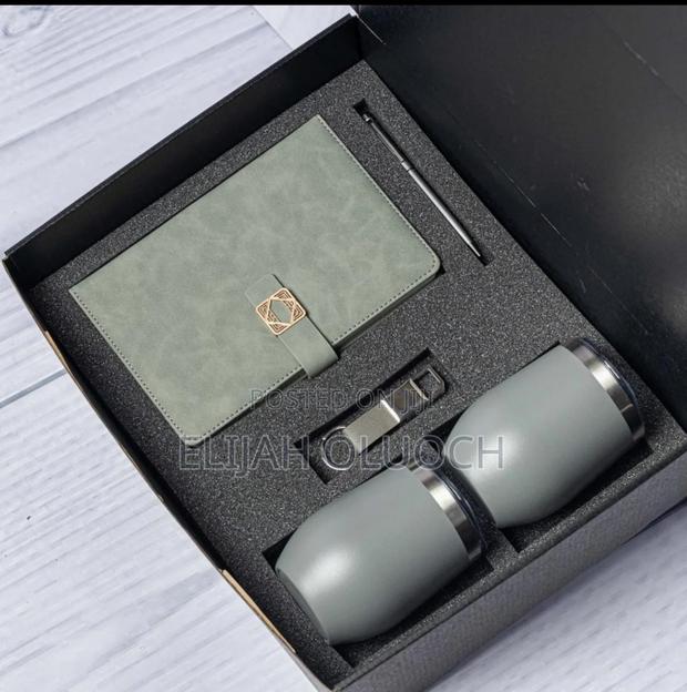 5 in 1 Executive Gift Set - thumbnail 2