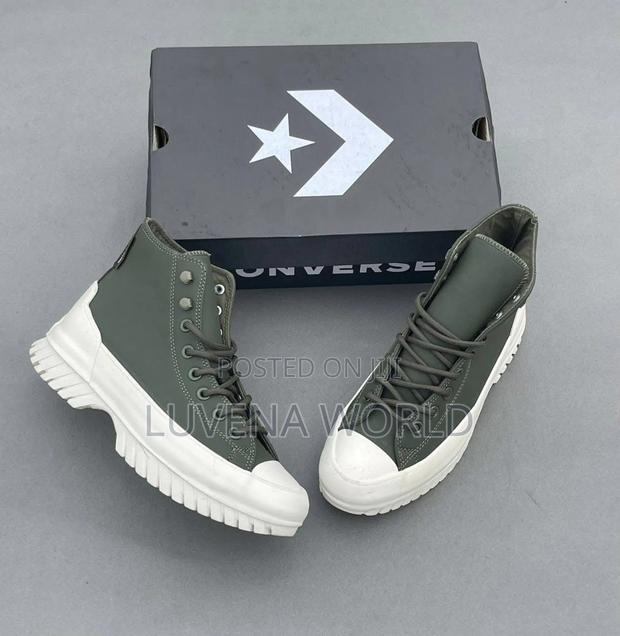 Converse Chuck Taylor All StarLugged Winter 2.0 - main view