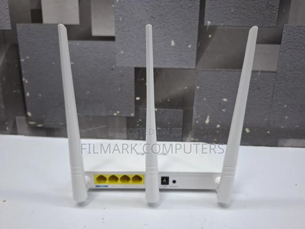 Tenda F3 300mbps Wireless Router Easy Setup Router - thumbnail 4