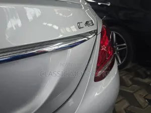 Mercedes-Benz C43 4Matic Sedan AWD (3.0L V6 9AM) 2018 Silver