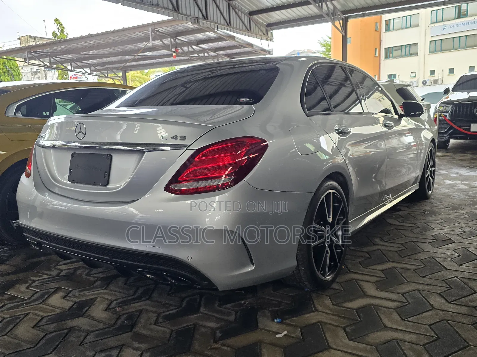 Mercedes-Benz C43 4Matic Sedan AWD (3.0L V6 9AM) 2018 Silver