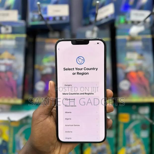 Apple iPhone 13 Pro Max 256 GB Gray - main view