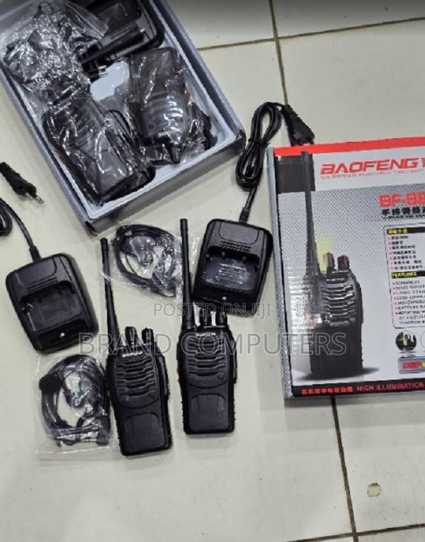 Baofeng Bf-888s Handheld Walkie Talkie Security Radio Calls Upto 3 KMS