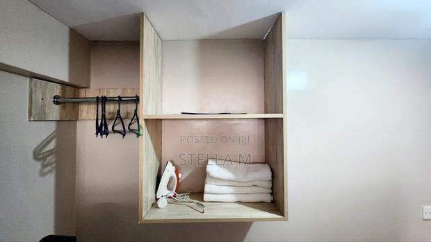 Airbnb Cozy Partitioned Studio - thumbnail 7