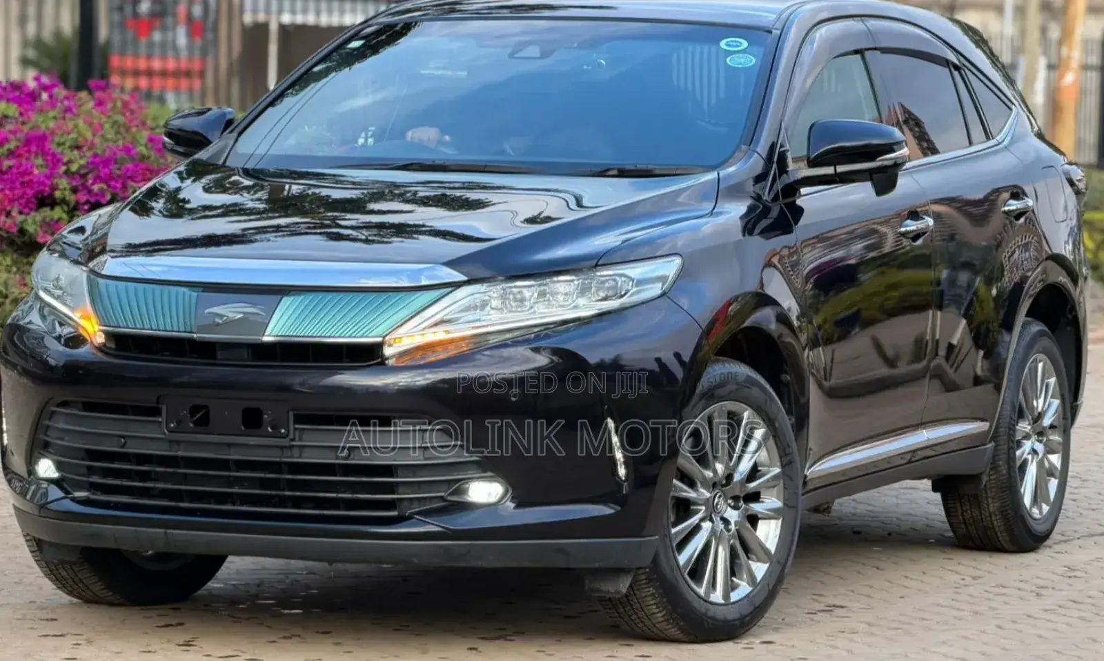 Toyota Harrier 2.0 2018 Black