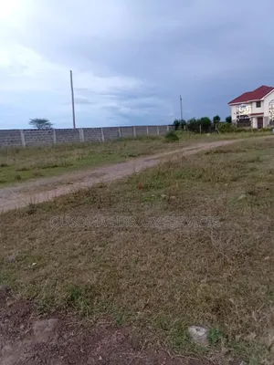 2 Plots an Eighth Each at Kitengela Lower Acacia