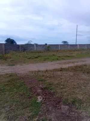 2 Plots an Eighth Each at Kitengela Lower Acacia