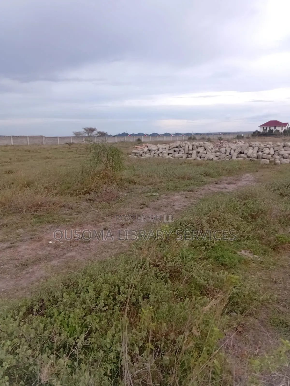 2 Plots an Eighth Each at Kitengela Lower Acacia