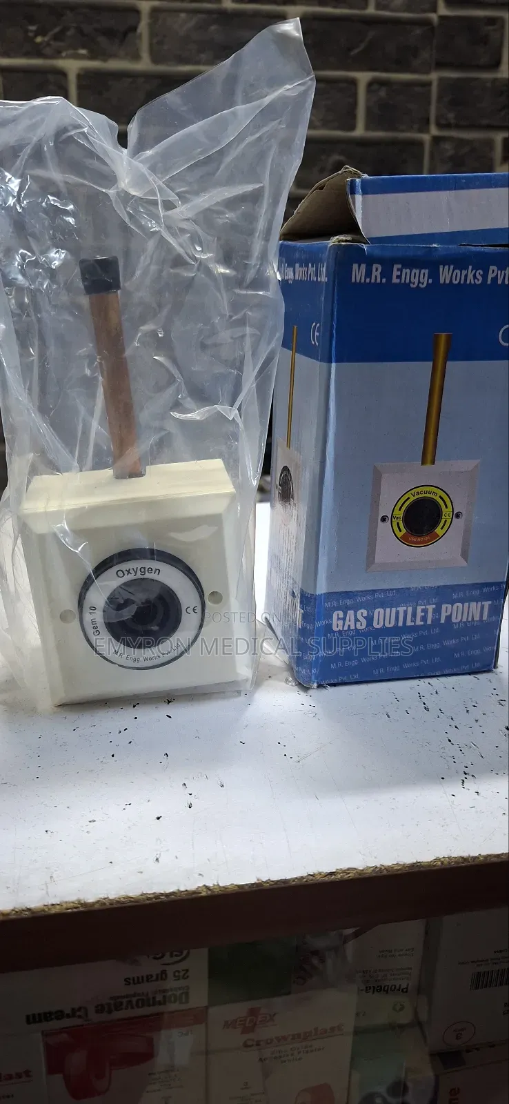 Oxygen Socket/Oxygen Outlet Let