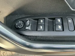 Peugeot 2008 1.2 PureTech (130 Hp) 2018 White