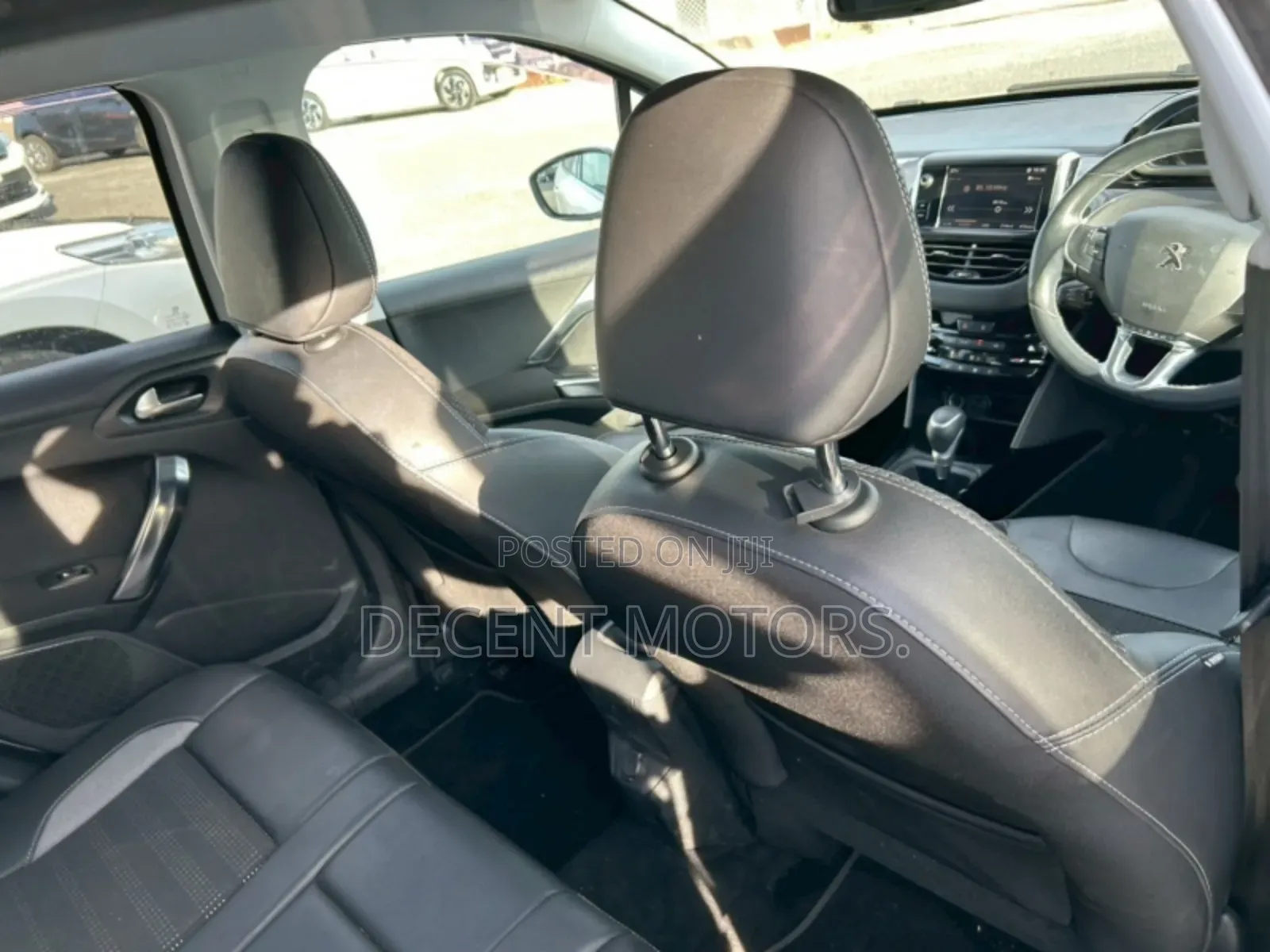 Peugeot 2008 1.2 PureTech (130 Hp) 2018 White