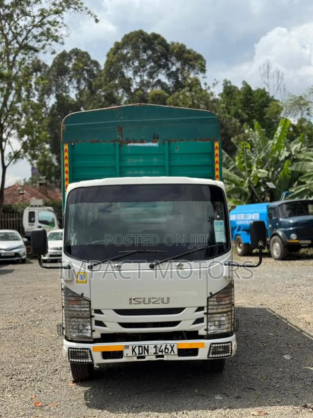 Isuzu NMR // 2023 Model // Hire Purchase Accepted// 60,000km - thumbnail 9