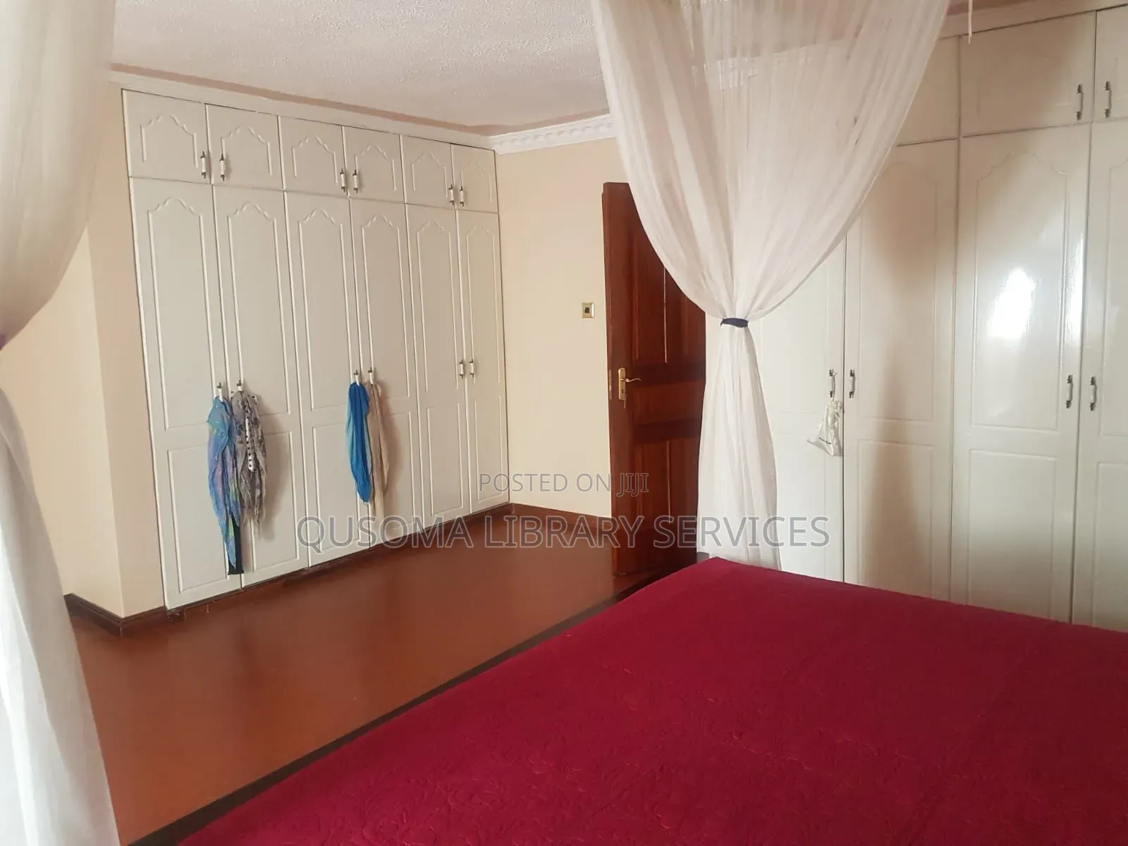 A Stunning 4-Bedroom Luxurious House With DSQ