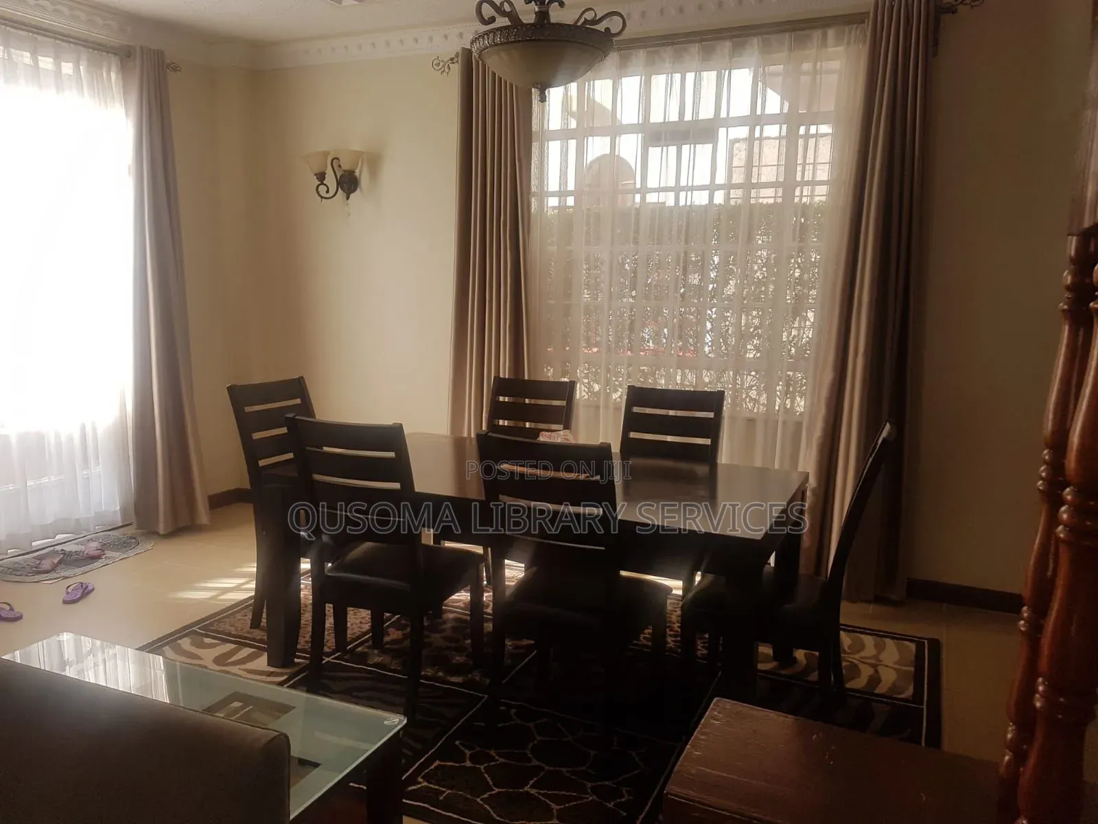 A Stunning 4-Bedroom Luxurious House With DSQ