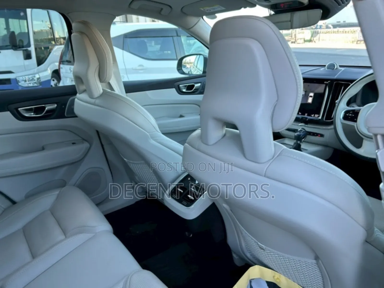 Volvo XC60 T5 R-Design AWD 2018 Black