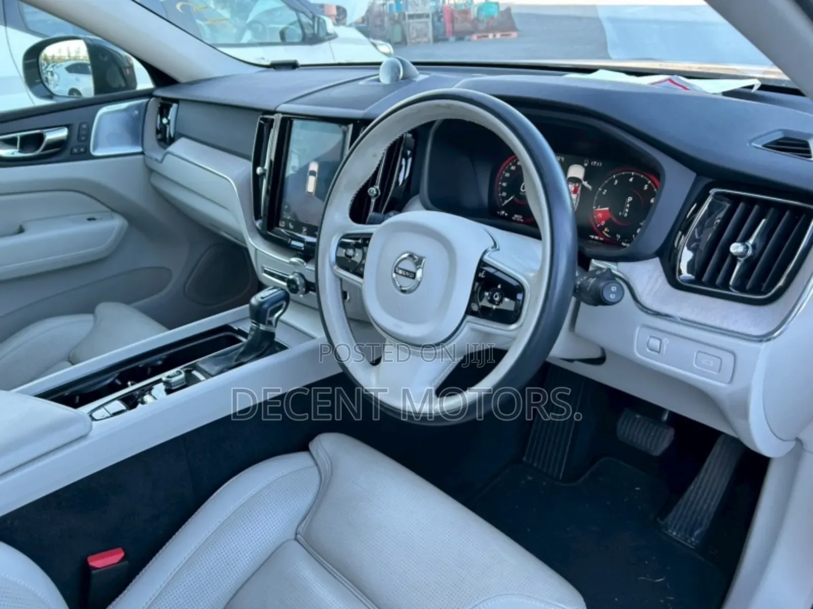 Volvo XC60 T5 R-Design AWD 2018 Black