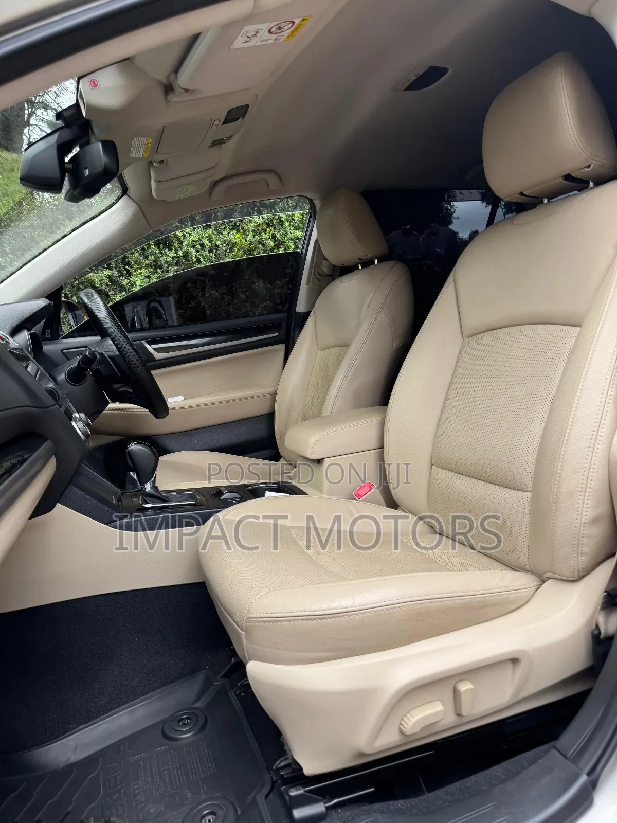 Subaru Outback 2.5i AWD 2016 Gold