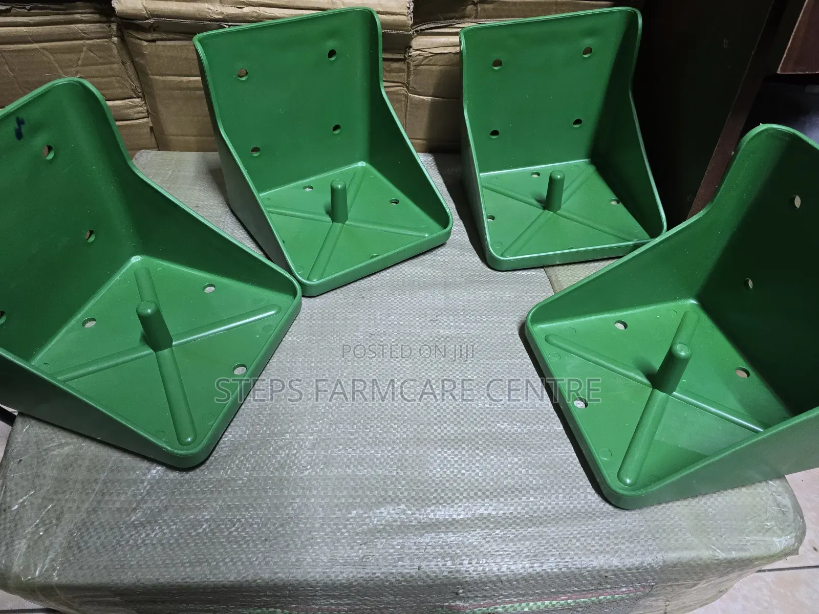 Plastic Mineral Block Holders