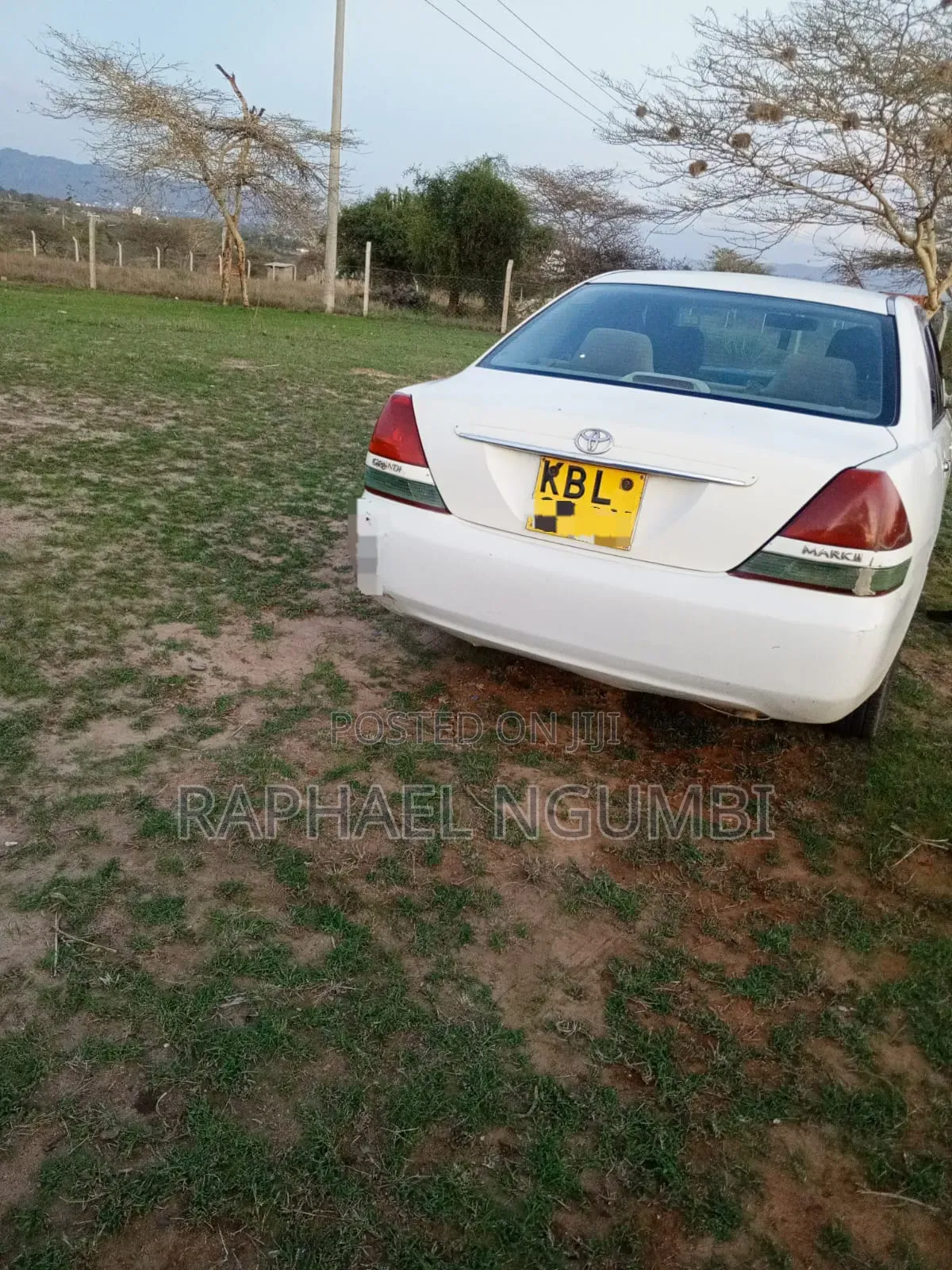Toyota Mark II 2003 White