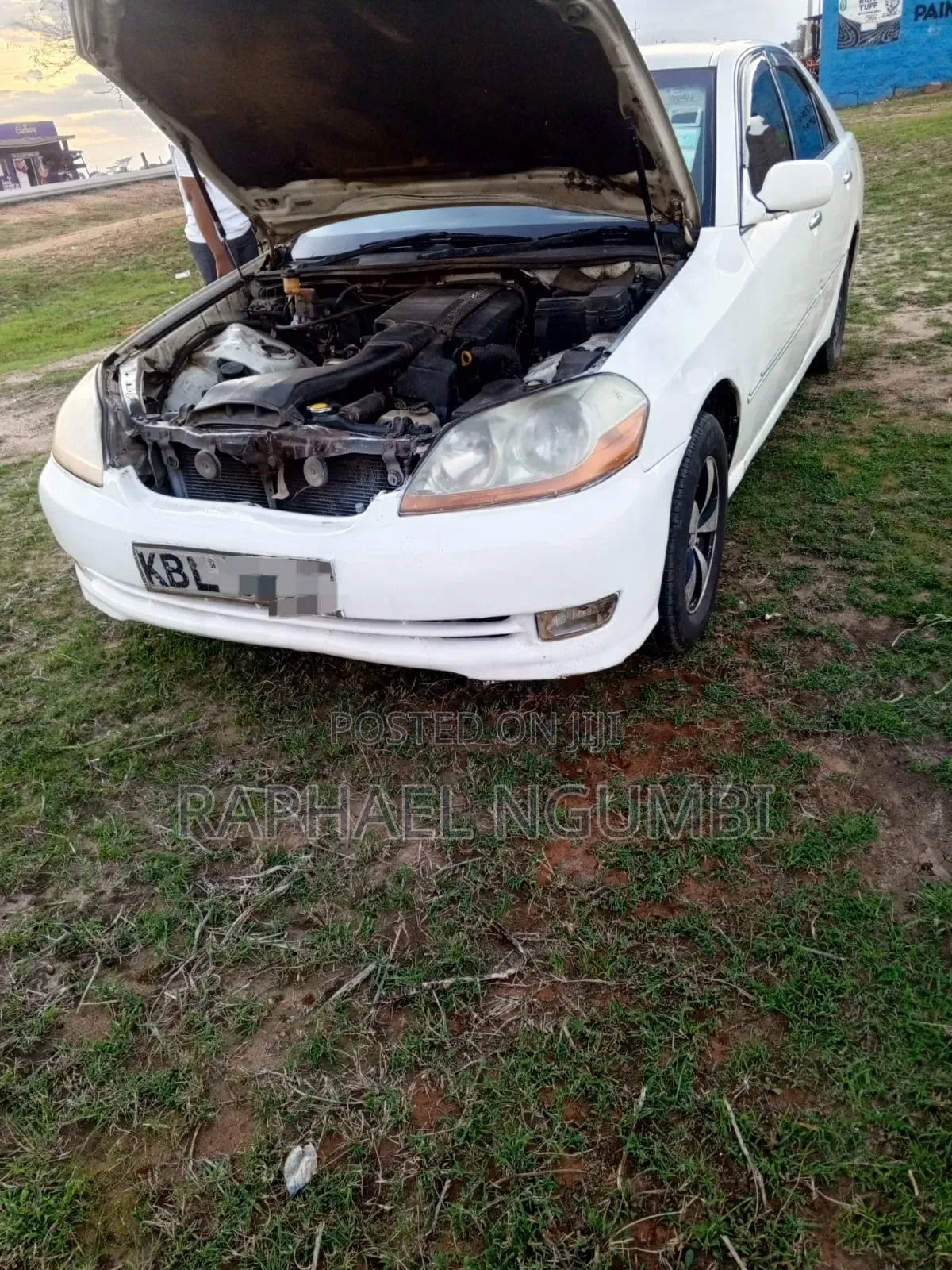 Toyota Mark II 2003 White