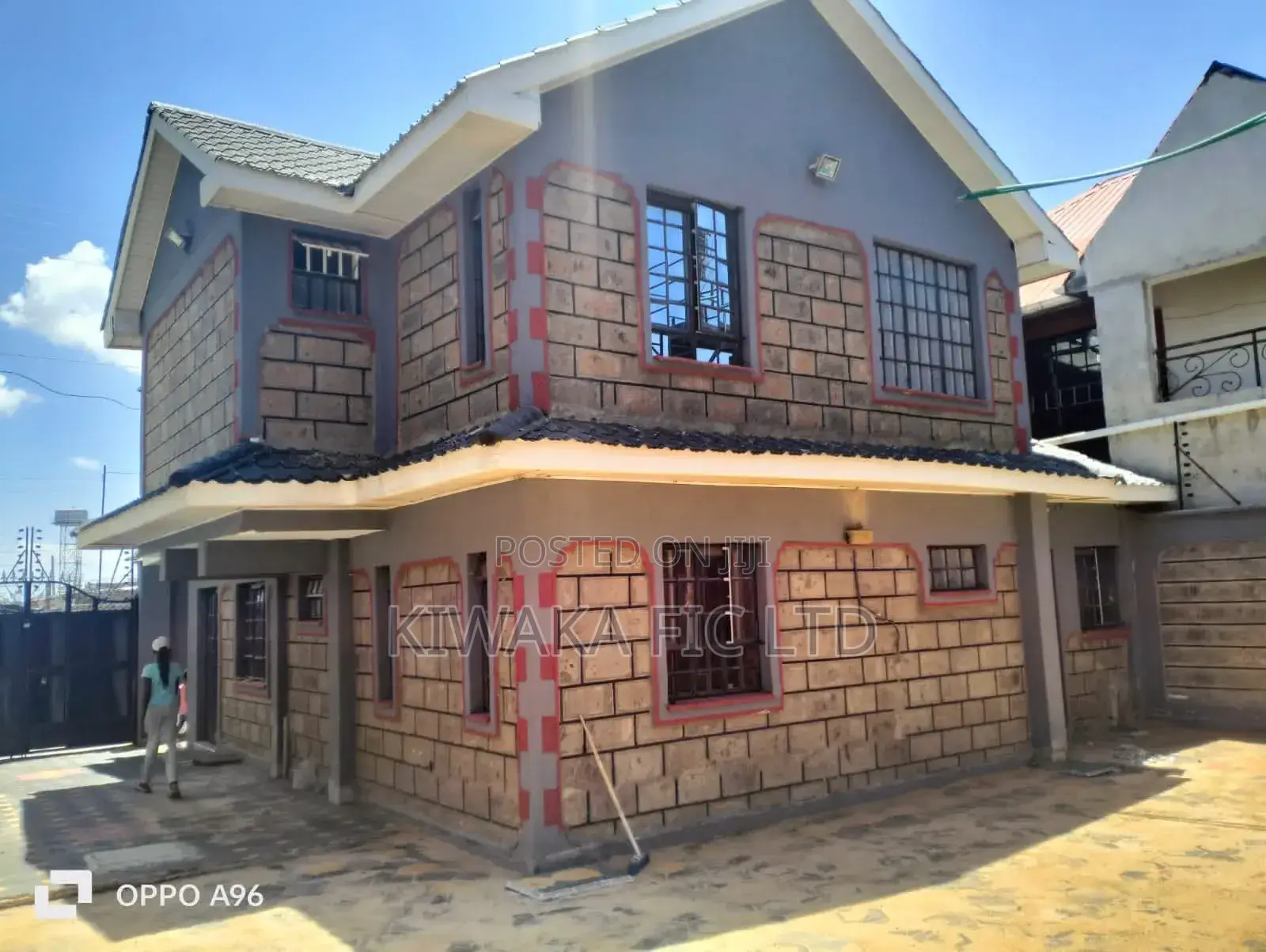 4bdrm House in Corradin, Chokaa for sale