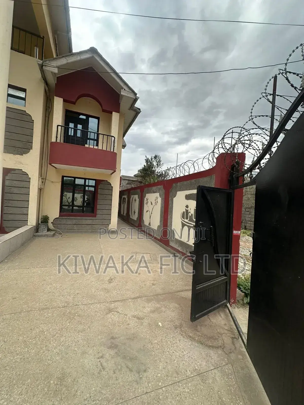 5bdrm House in Astrol, Utawala for rent