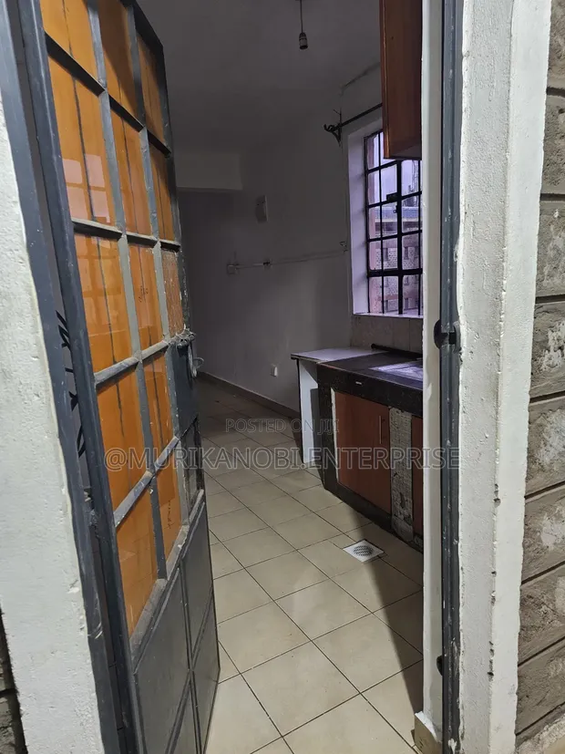 1bdrm Bedsitter in Ngara West for rent