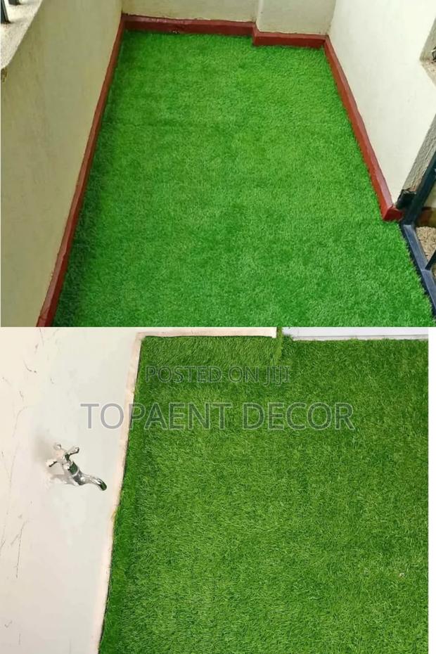 25mm Perfect For Kids And Pets Green Artificial Grass Carpet - main view