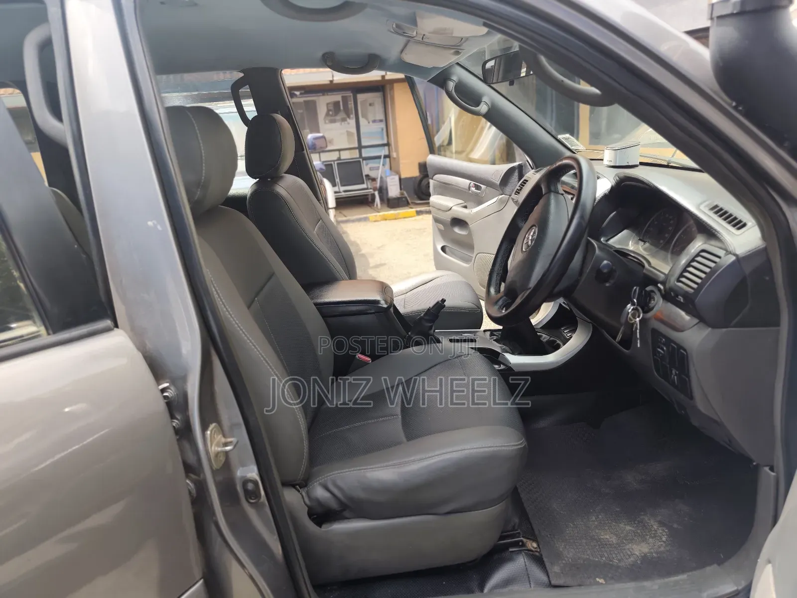 Toyota Land Cruiser Prado 3.0 D-4D 5dr 2008 Gray