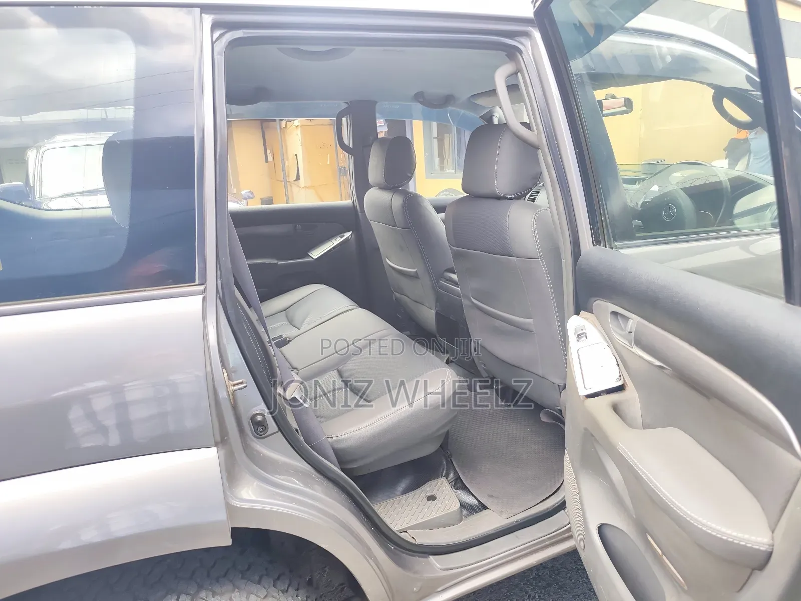 Toyota Land Cruiser Prado 3.0 D-4D 5dr 2008 Gray