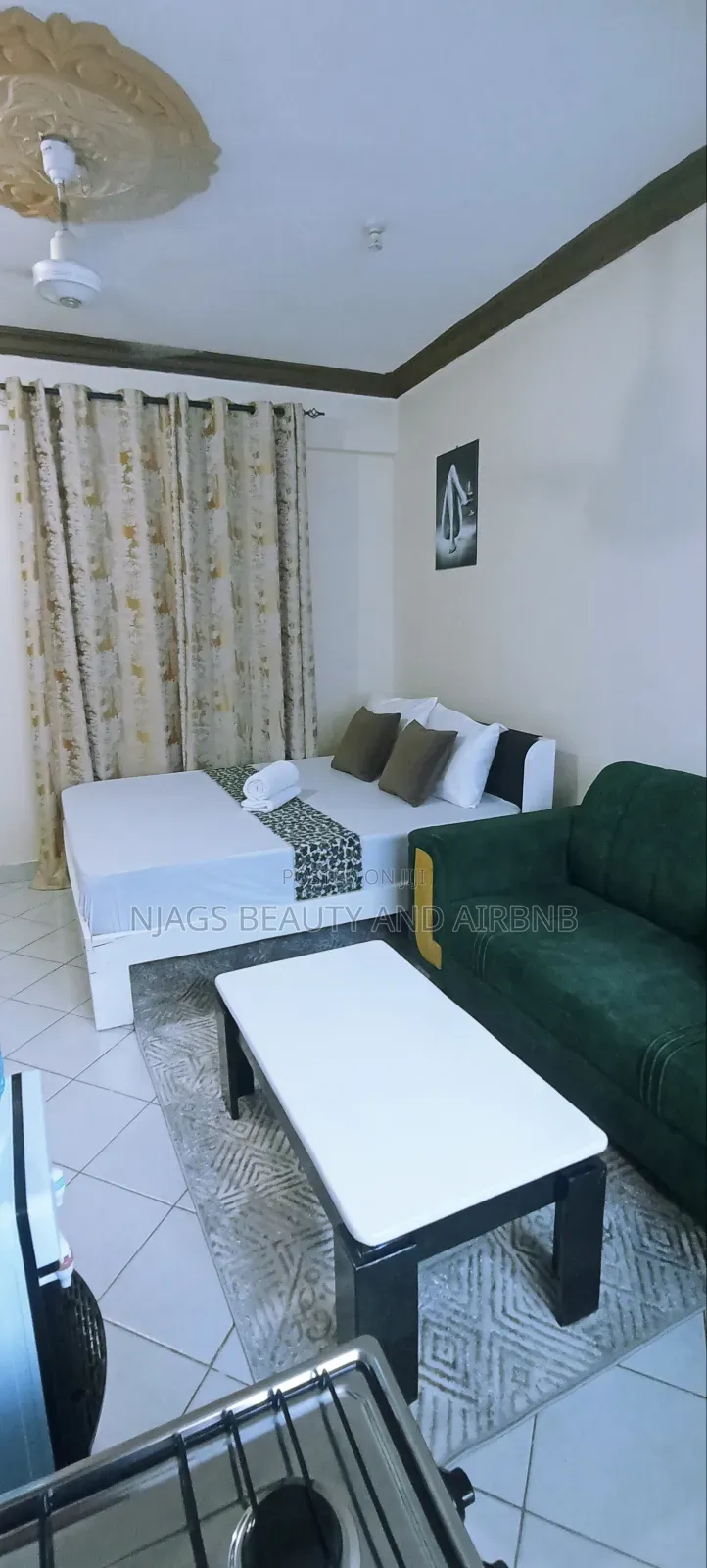 Airbnb Studio Bamburi(Cozy Clean)