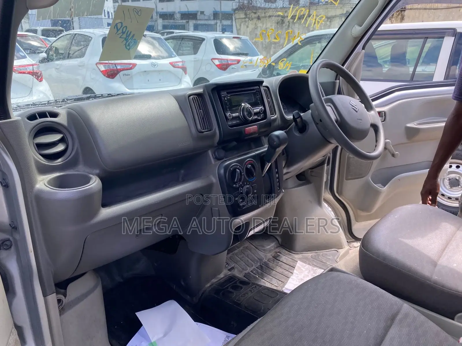 Suzuki Every Wagon 2018 Silver
