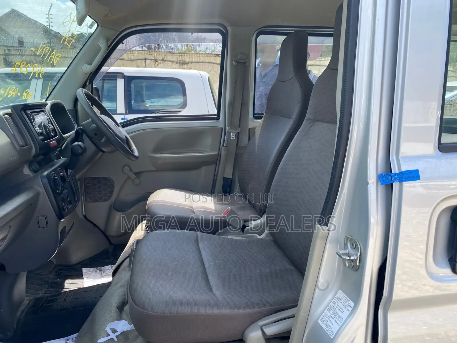 Suzuki Every Wagon 2018 Silver