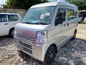 Suzuki Every Wagon 2018 Silver