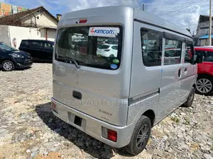 Suzuki Every Wagon 2018 Silver