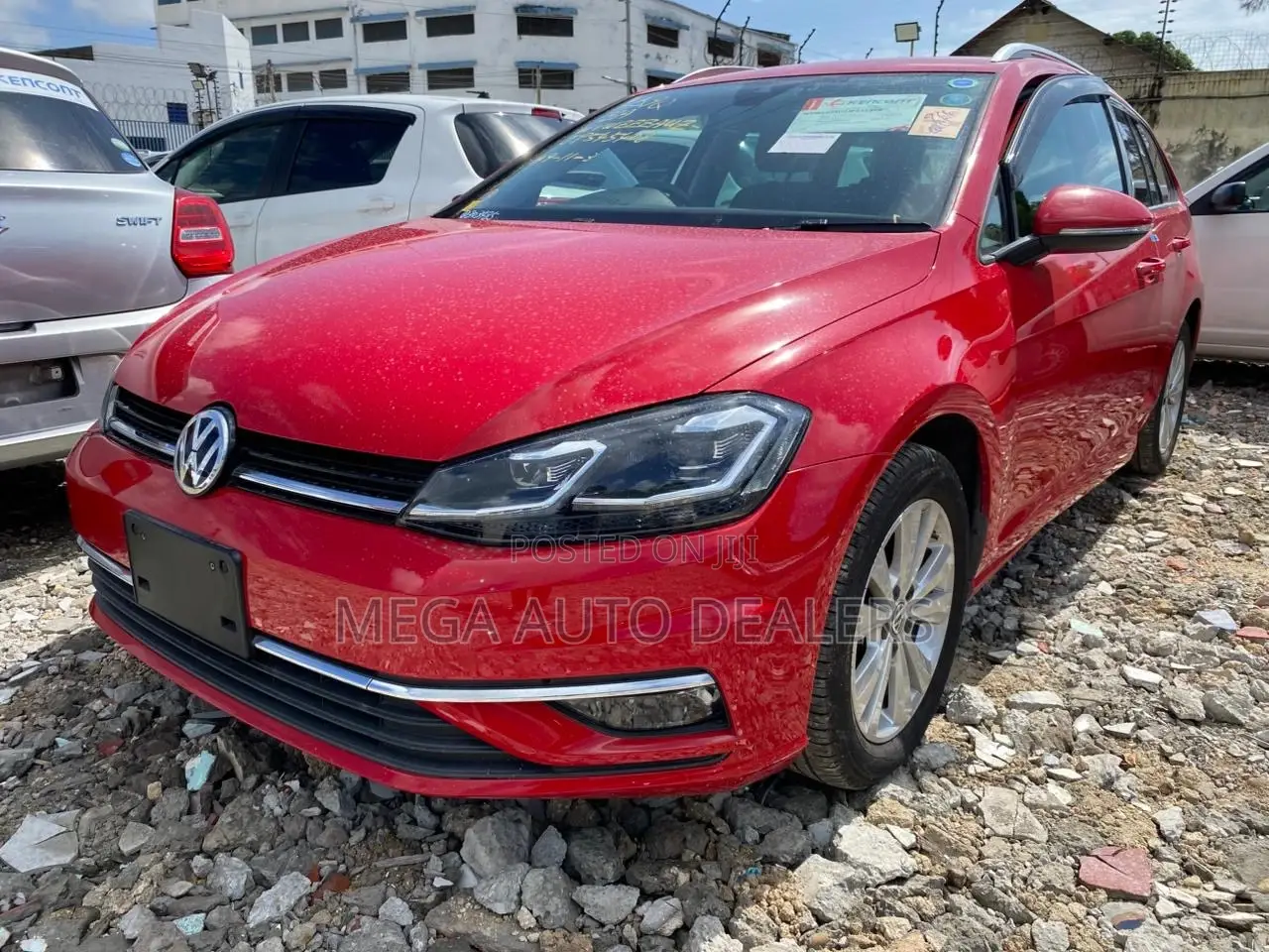 Volkswagen Golf 2018 Red