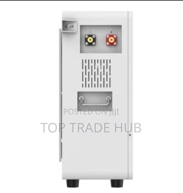 Solar Max Lifepo4 Lithium Solar Battery 25.6v 7.68kwh (300ah) - thumbnail 2