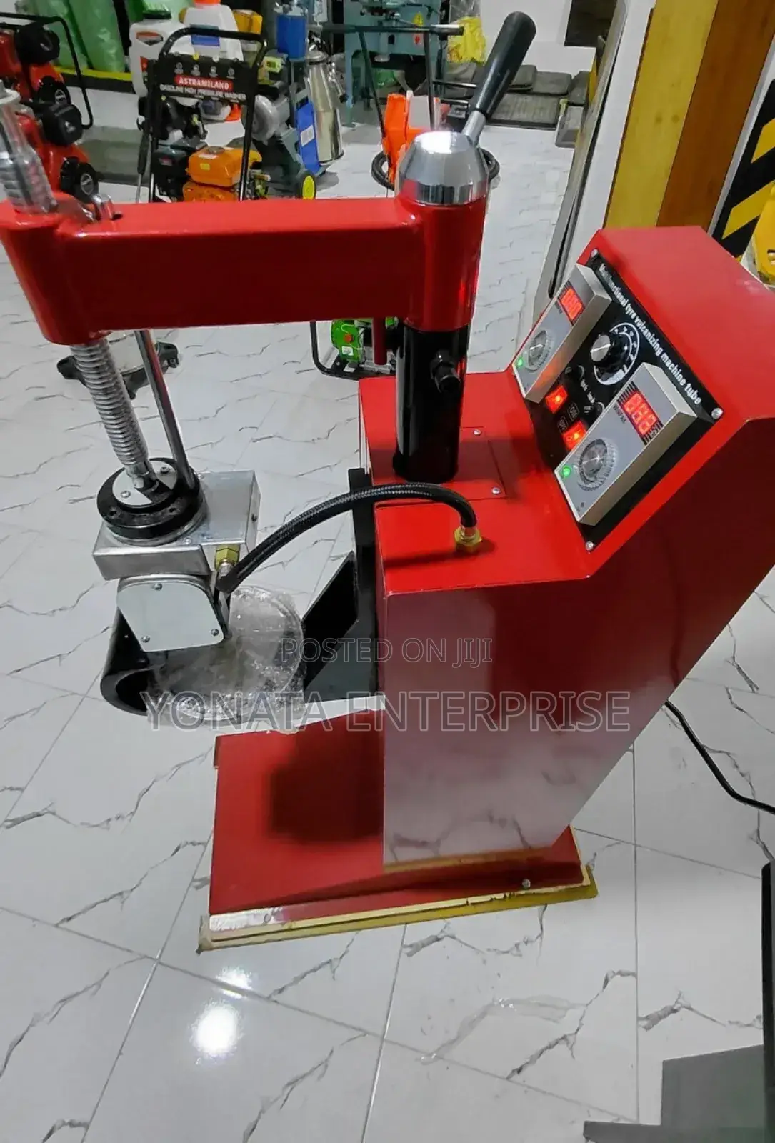Heavy Duty Tire Vulcanizing Machine for Sale in Kenya