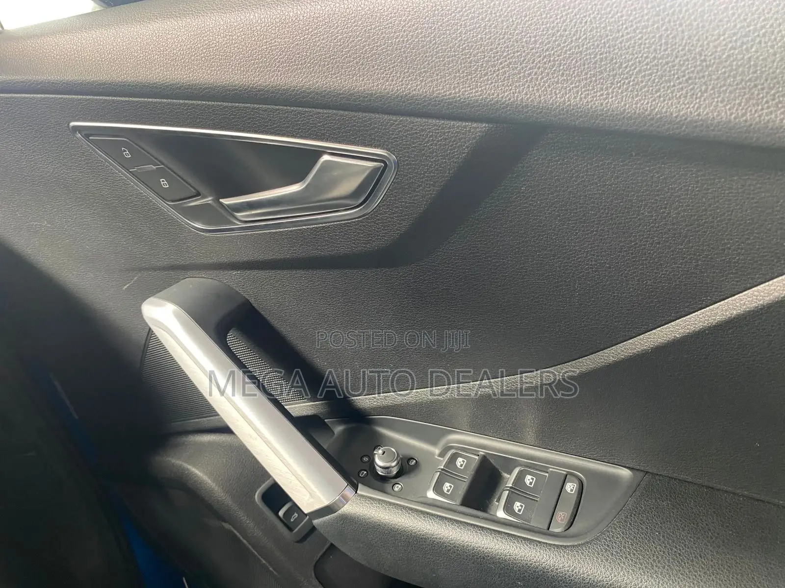 Audi Q2 2018 Blue
