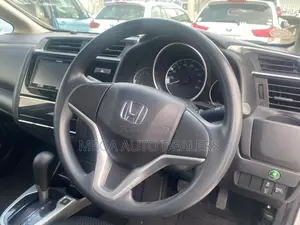 Honda Fit 2018 White