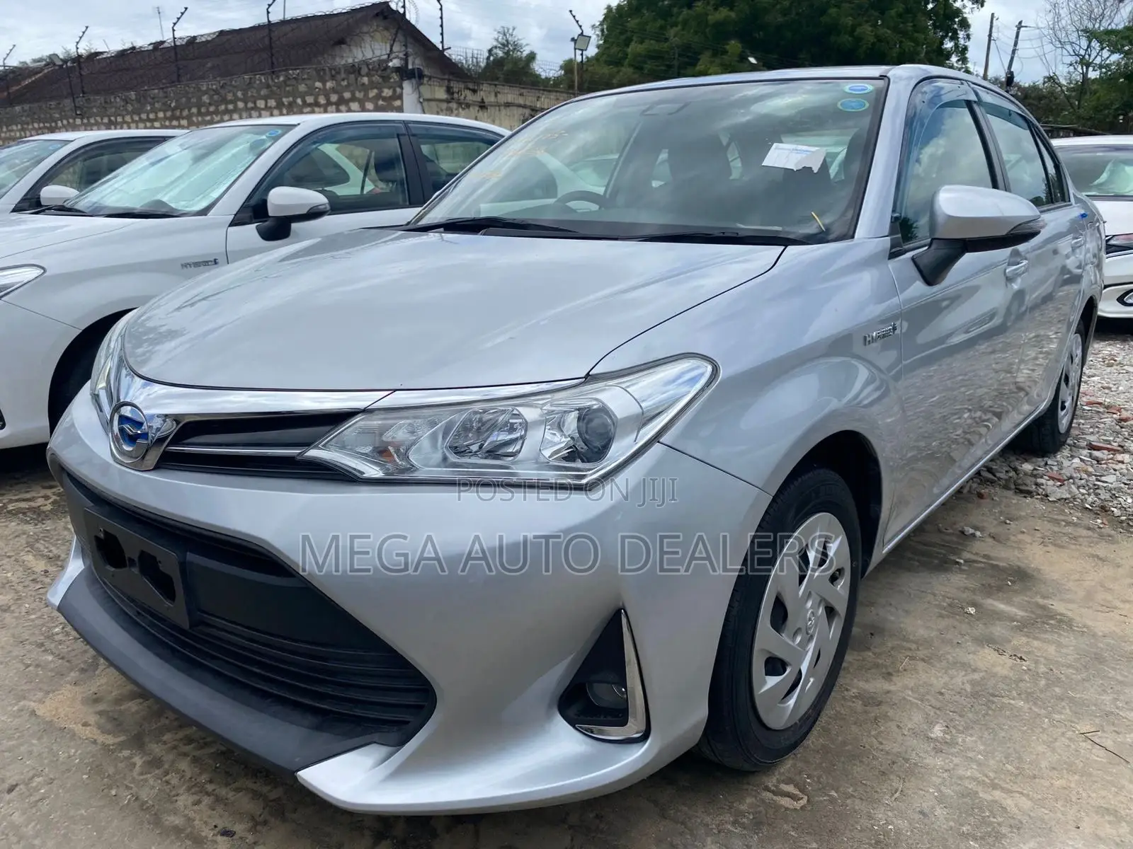 Toyota Axio 2018 Silver